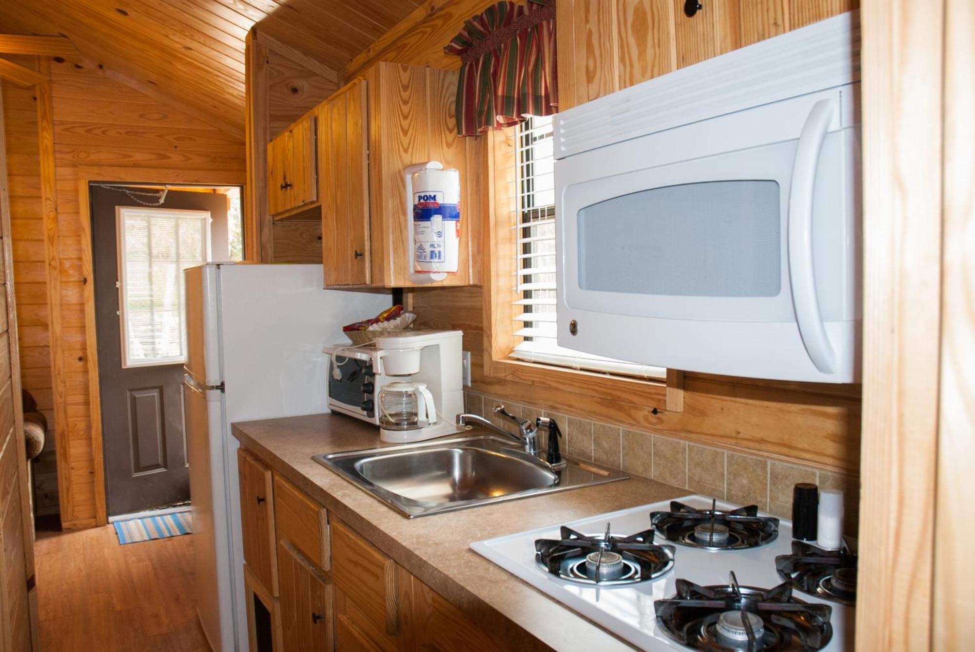 Medina Lake Camping Resort Cabin 3 Lakehills Εξωτερικό φωτογραφία